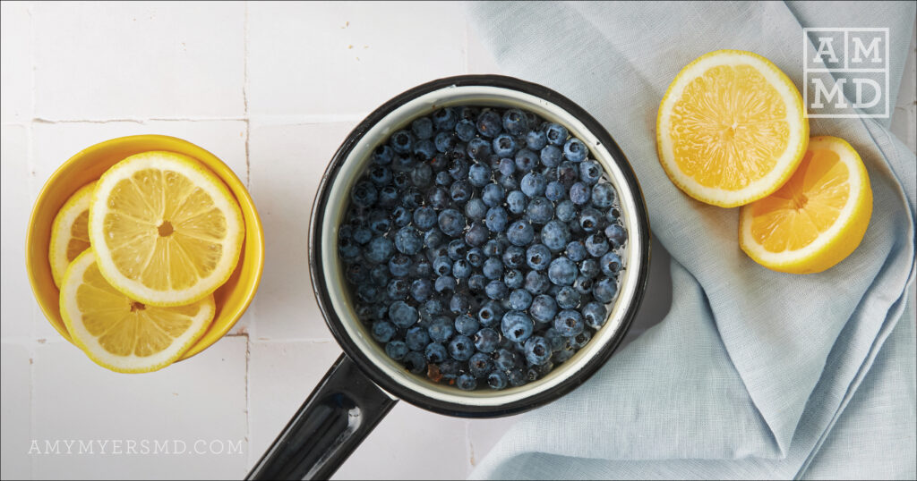 Blueberries and lemons - Night Time Tea - Amy Myers MD®