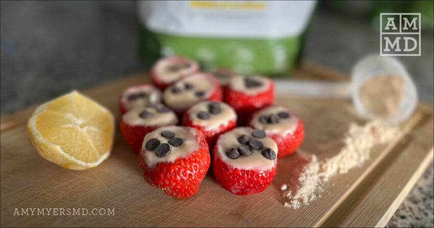 Cannoli-Filled Strawberries